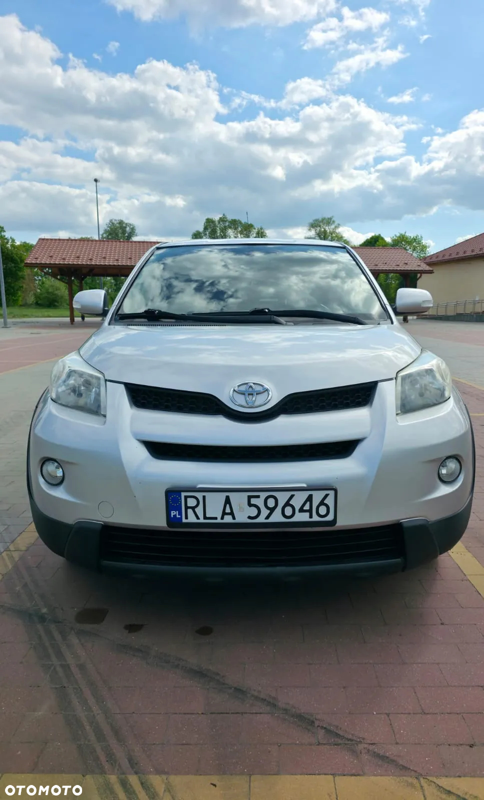 Toyota Urban Cruiser 1.4 D-4D Sol 4x4 - 6