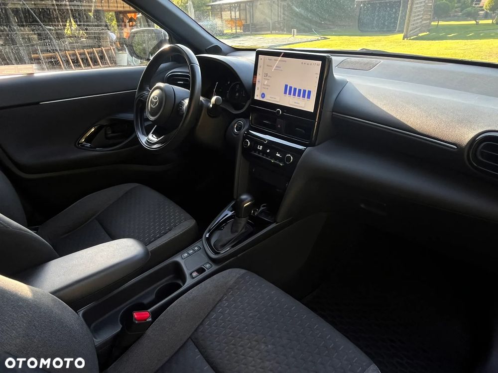 Toyota Yaris Cross - 14