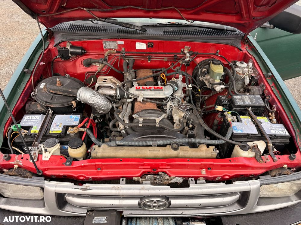 Toyota Hilux - 10