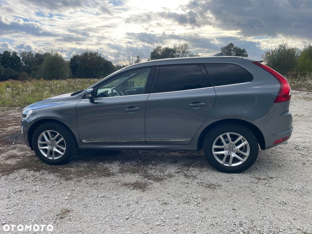 Volvo XC 60 D3 Geartronic Summum - 20