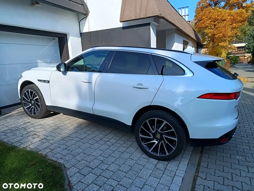 Jaguar F-Pace 2.0 i4D AWD Prestige - 4