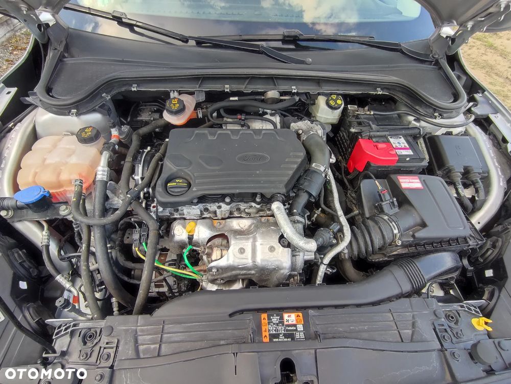 Ford Focus 1.5 EcoBlue STart-Stopp-System TITANIUM - 18