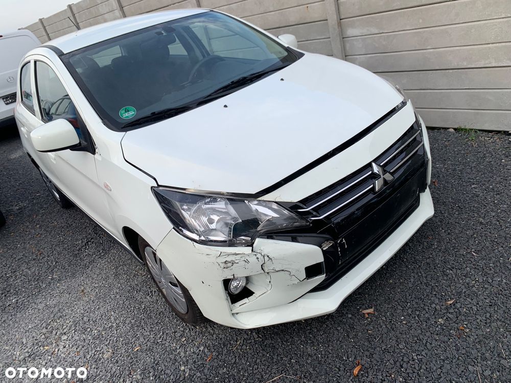 Mitsubishi Space Star - 2