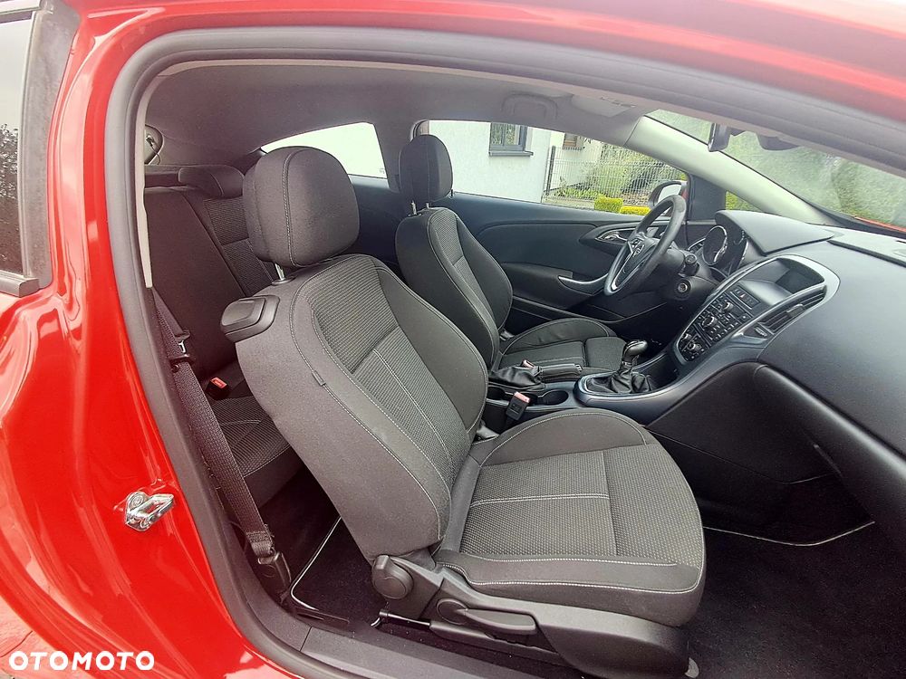 Opel Astra 1.4 Turbo Innovation - 11