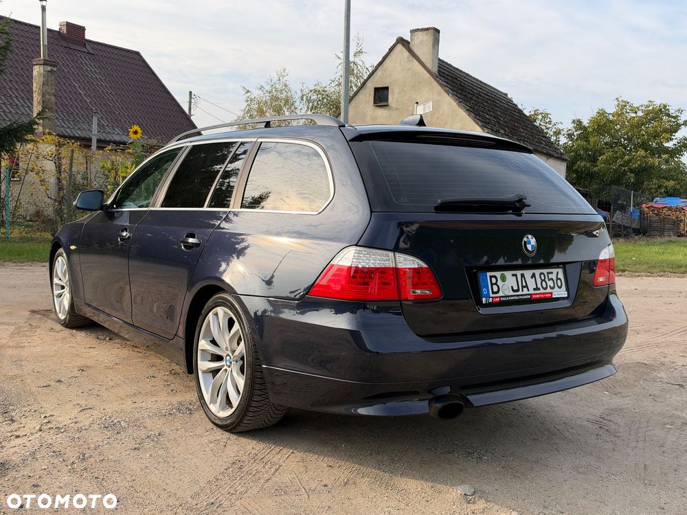 BMW Seria 5 520i Edition Lifestyle - 10