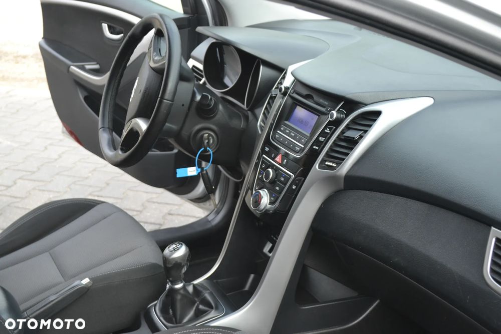 Hyundai i30 1.6 CRDi BlueDrive Classic - 33