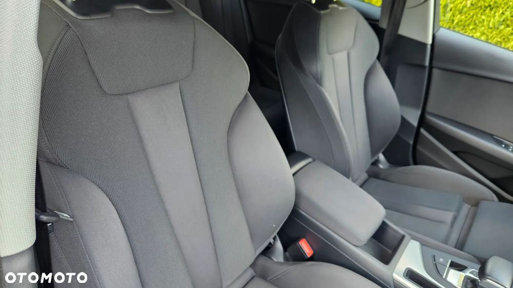 Audi A4 Avant 2.0 TDI S tronic - 14