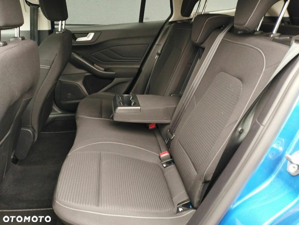 Ford Focus 1.0 EcoBoost mHEV Titanium X - 12