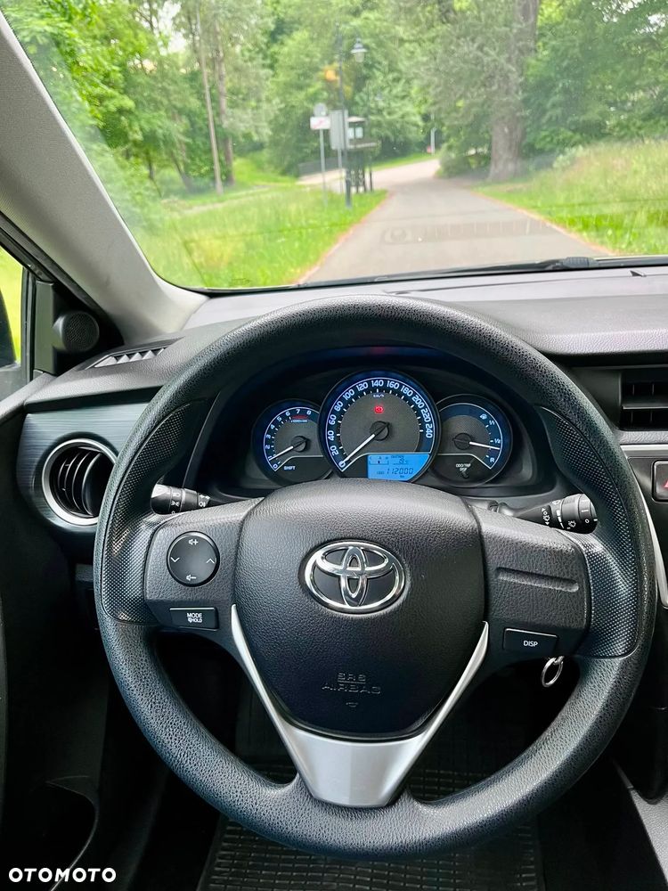 Toyota Auris 1.33 VVT-i Active - 14