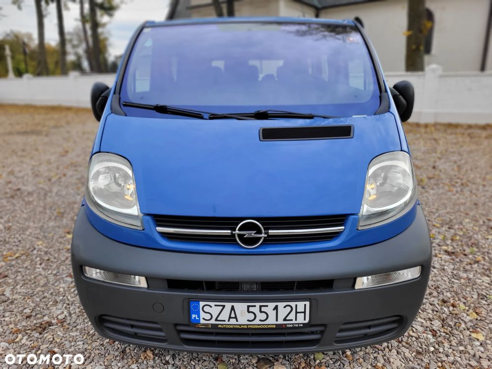 Opel Vivaro - 24