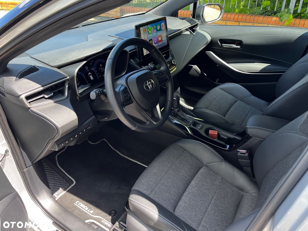 Toyota Corolla 1.8 Hybrid Executive - 30