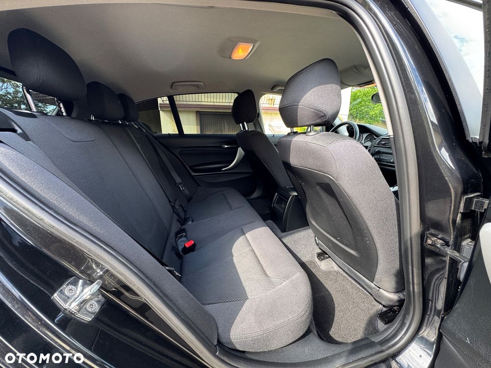 BMW Seria 1 116i Sport Line - 33