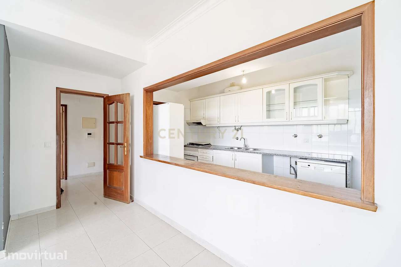 Apartamento T2 - Fogueteiro - Grande imagem: 2/16
