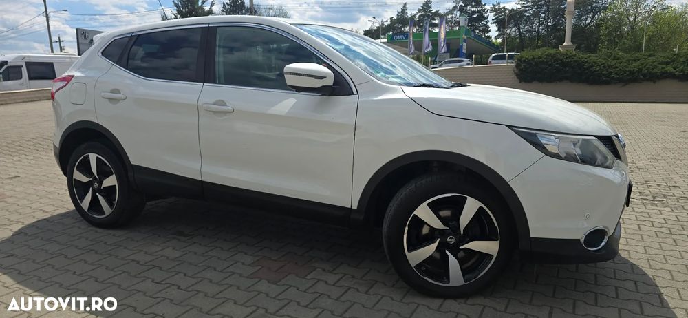Nissan Qashqai 1.6 DCI N-Vision - 6