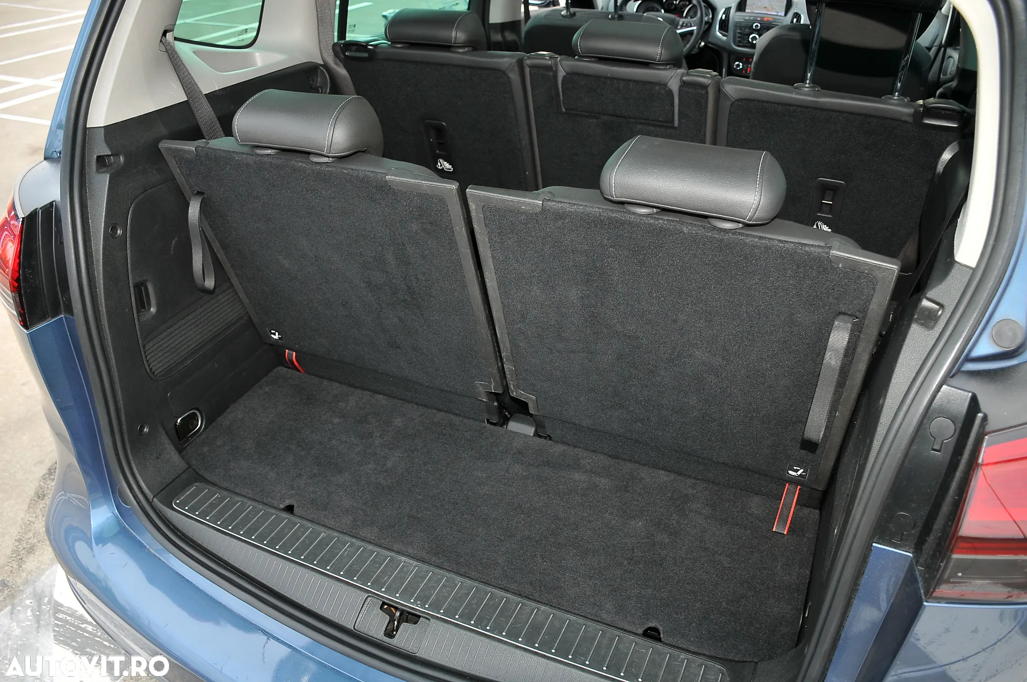 Opel Zafira Tourer 1.6 CDTI Start/Stop Cosmo - 18