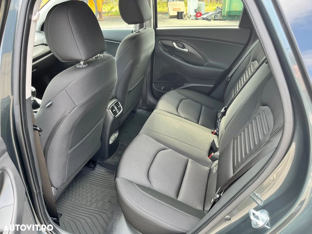 Hyundai i30 - 12