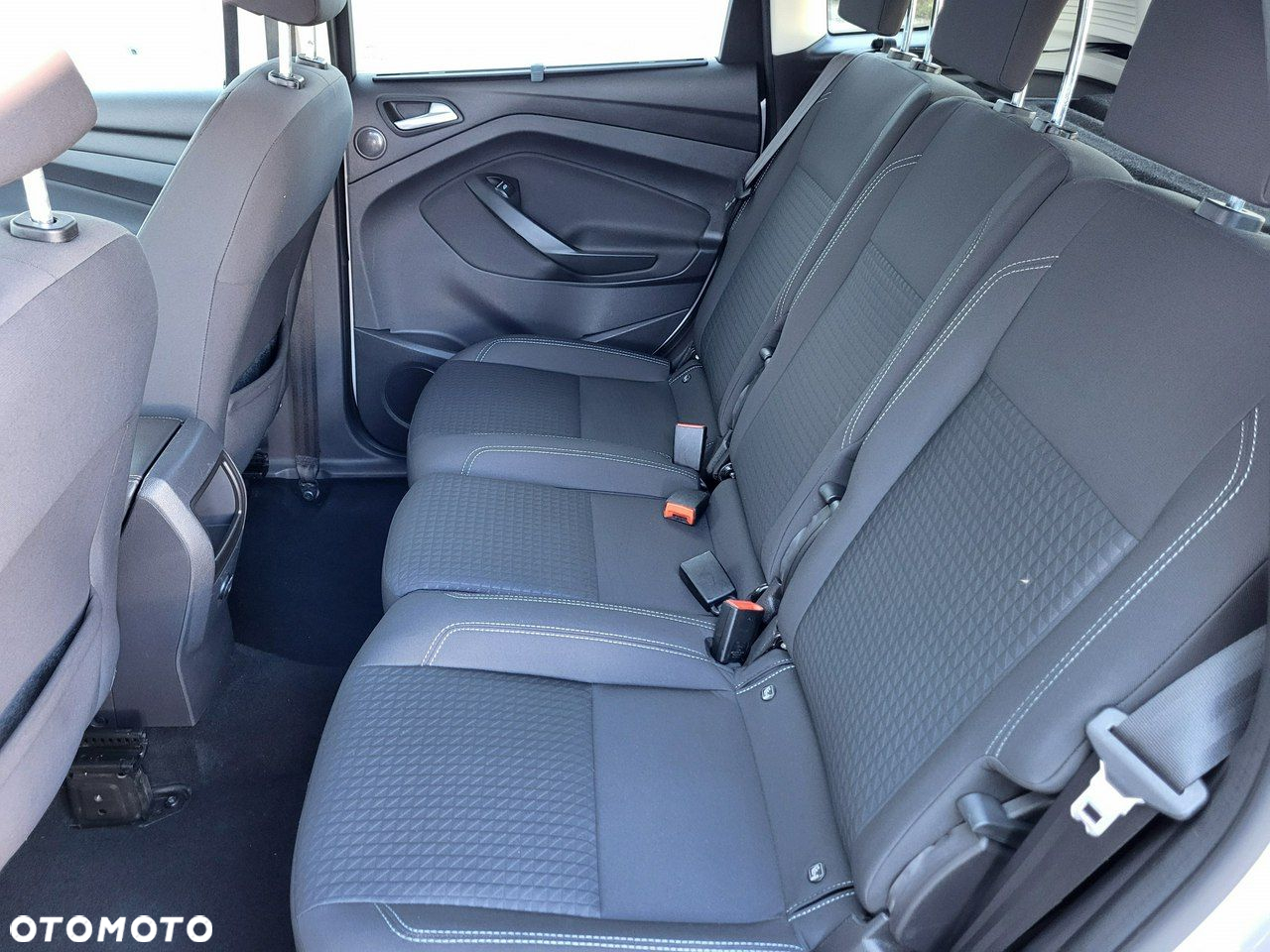 Ford C-MAX - 26