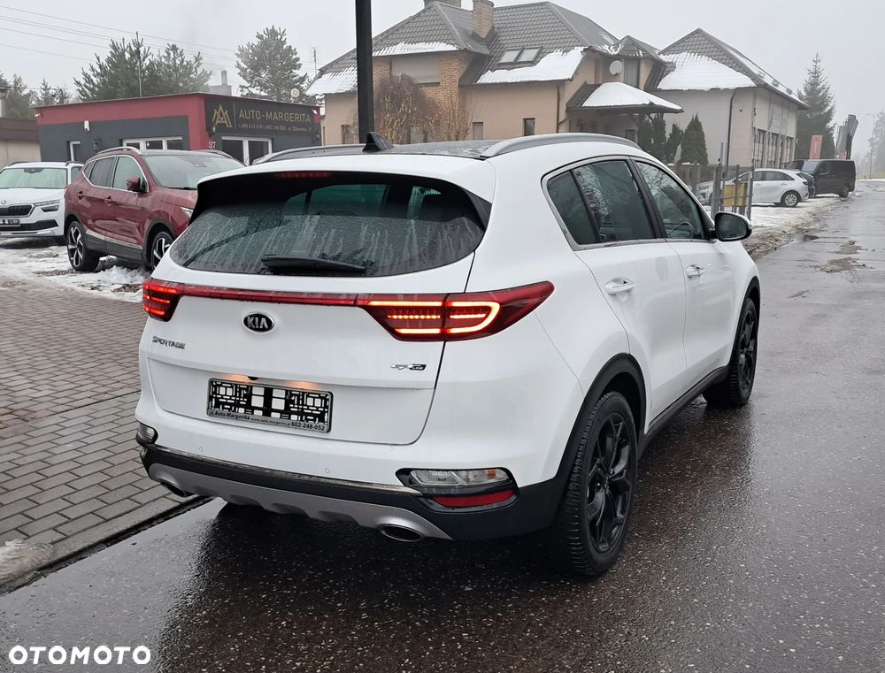 Kia Sportage 2,0 CRDI AWD GT Line - 4