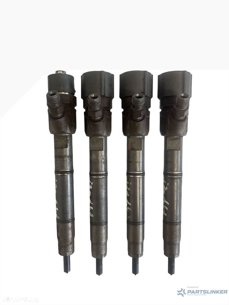 Set injectoare combustibil HYUNDAI i20 PB / i30 FD  1.6CRDI  0445110320 - 1