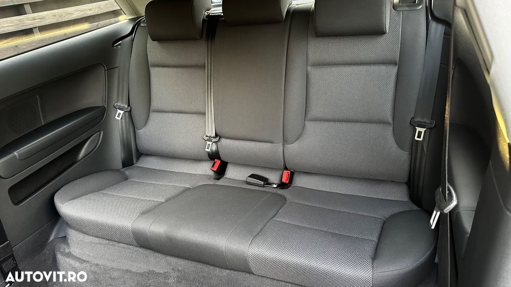 Audi A3 1.6 MPI Attraction - 10
