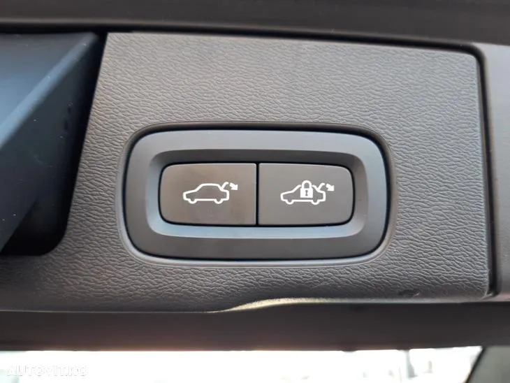 Volvo XC 60 B5 B AWD Geartronic Inscription - 17