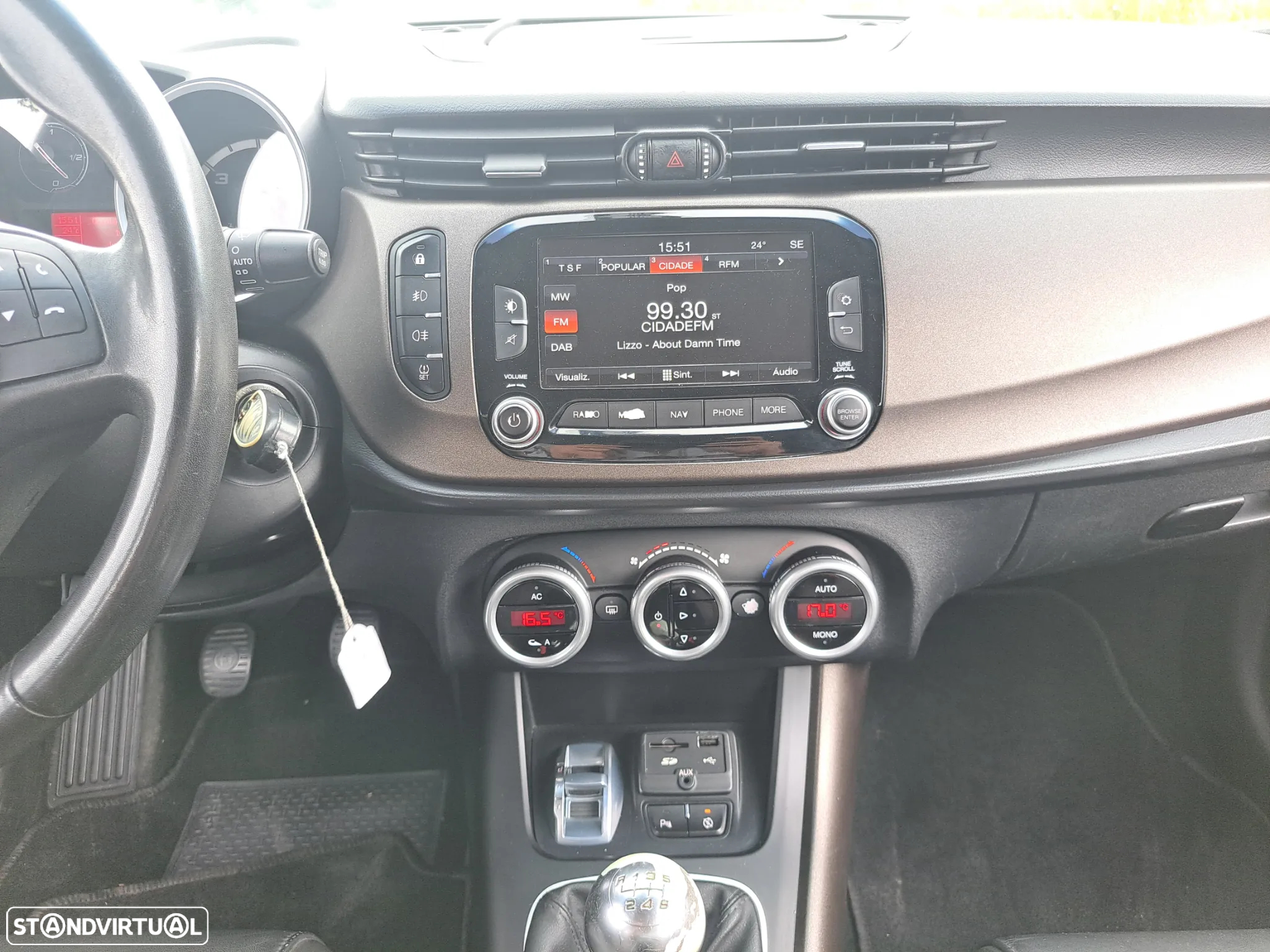 Alfa Romeo Giulietta 1.6 JTDm Exclusive - 20