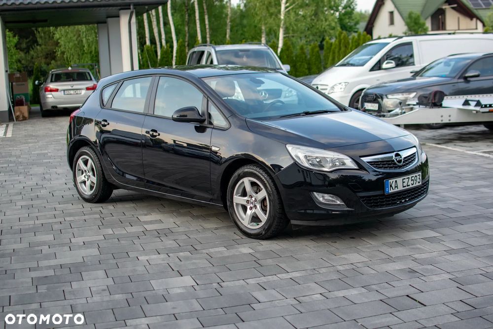 Opel Astra - 30