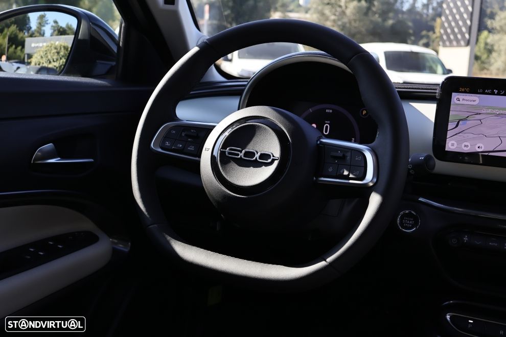 Fiat 600 1.2 Hybrid - 10