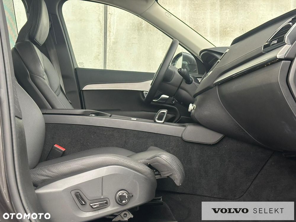 Volvo XC 90 - 28