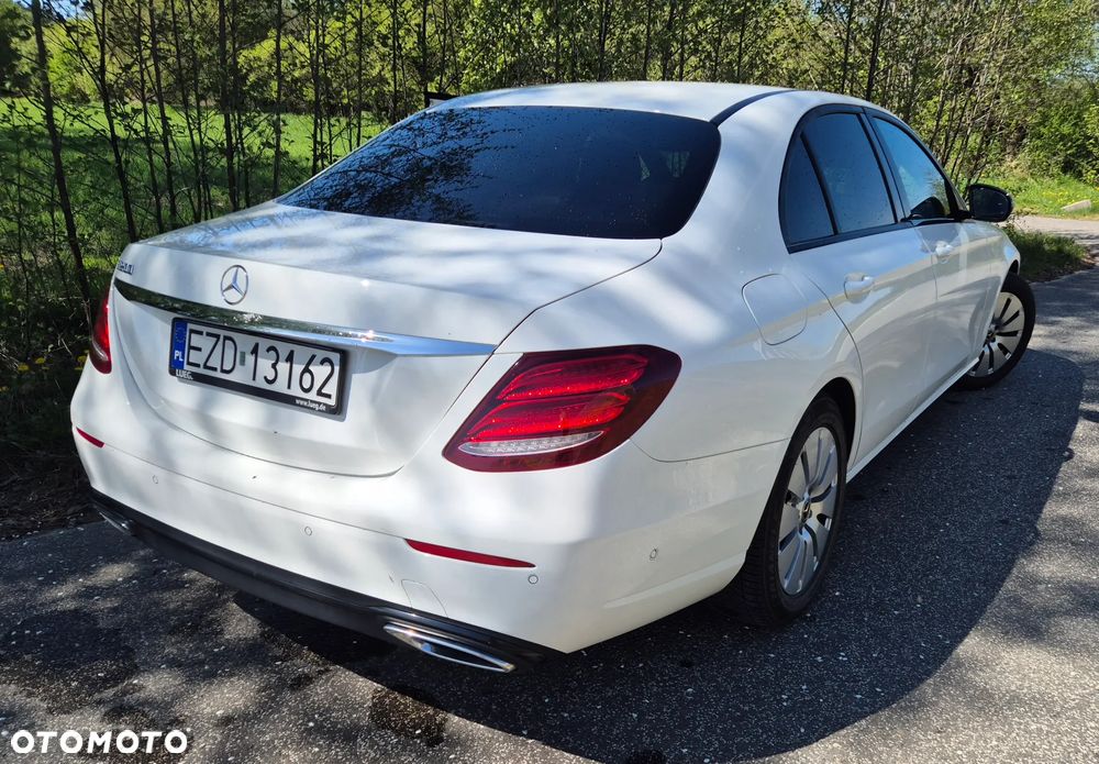 Mercedes-Benz Klasa E - 7