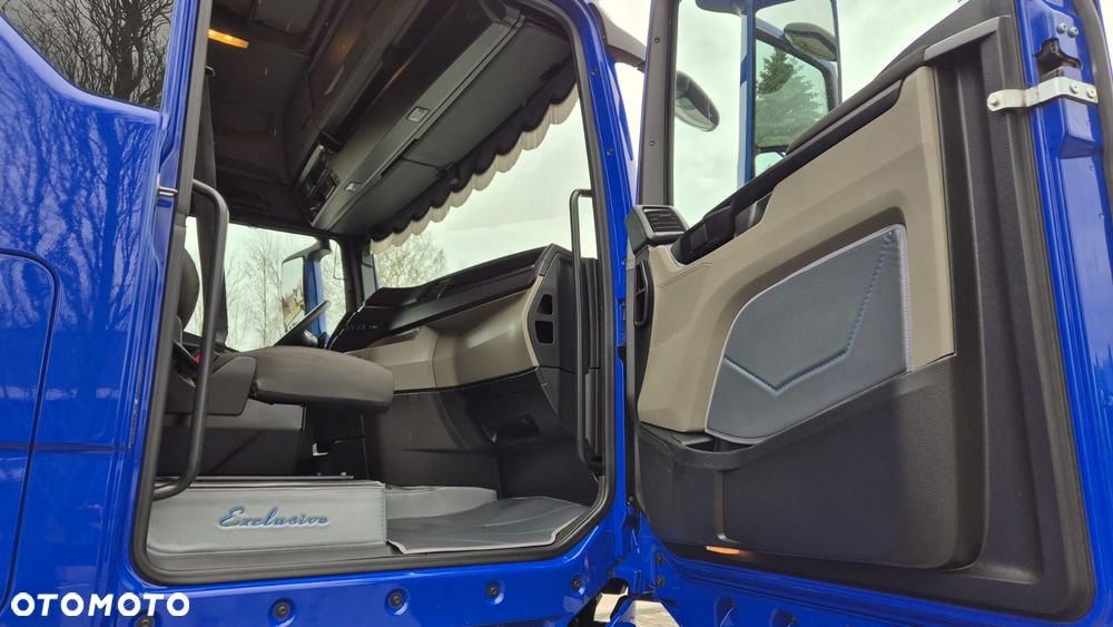 MAN MAN///TGX///26.470///2021///ZESTAW/// TANDEM///PRZEJAZDOWY///7.70+7.70/// LEDY///KLIMATYZACJA POSTOJOWA/// DACH PODNOSZONY/// - 19