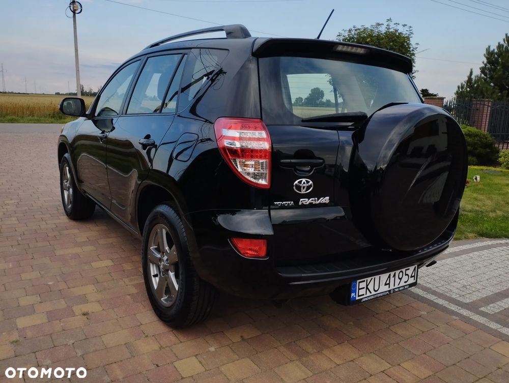 Toyota RAV4 2.0 VVT-i Sol NAVI - 4