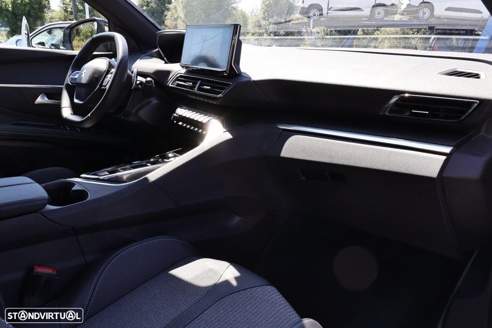 Peugeot 3008 1.6 Hybrid Allure Pack e-EAT8 - 13