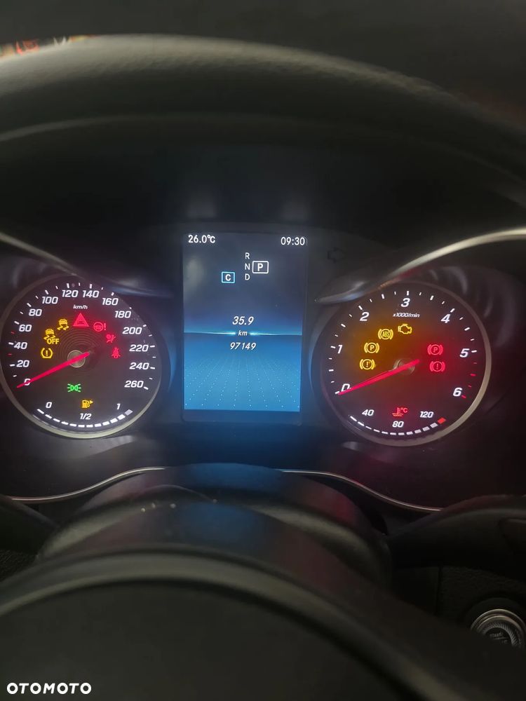 Mercedes-Benz Klasa C 200 d 9G-TRONIC - 16