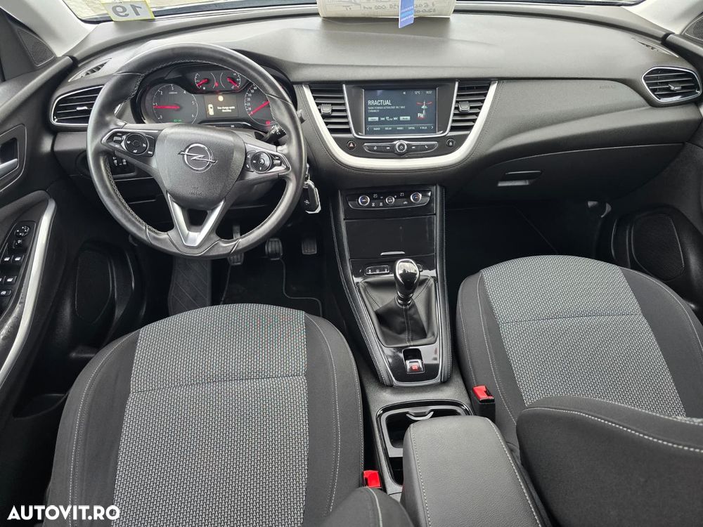 Opel Grandland X 1.6 START/STOP Enjoy - 8