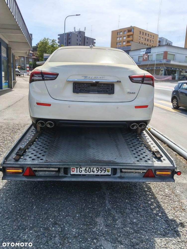 Maserati Ghibli GranSport - 3