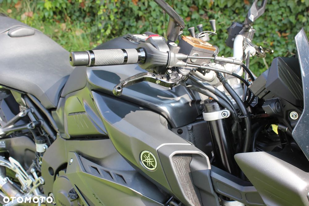 Yamaha MT - 10