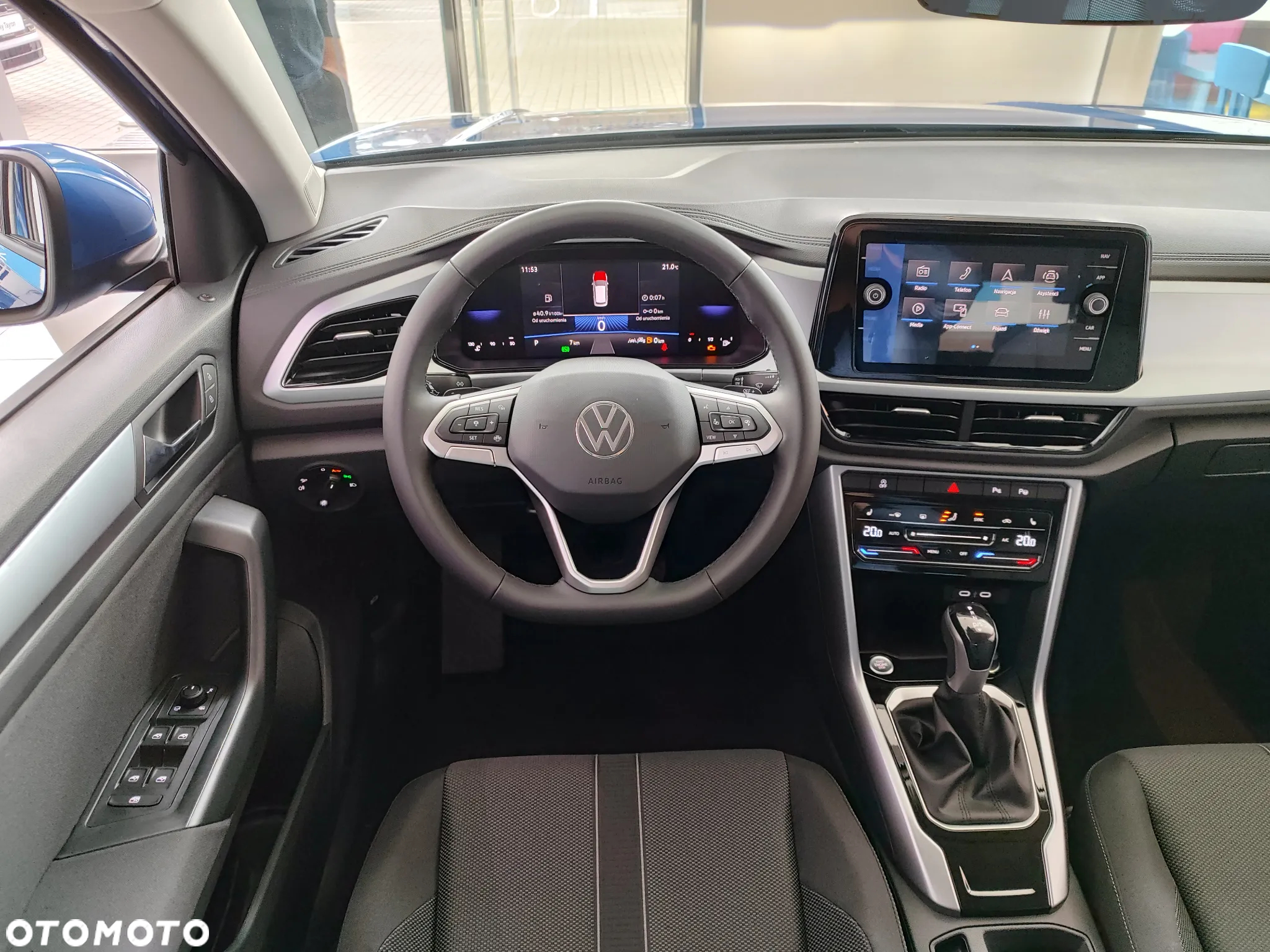 Volkswagen T-Roc 1.5 TSI Life Plus DSG - 28