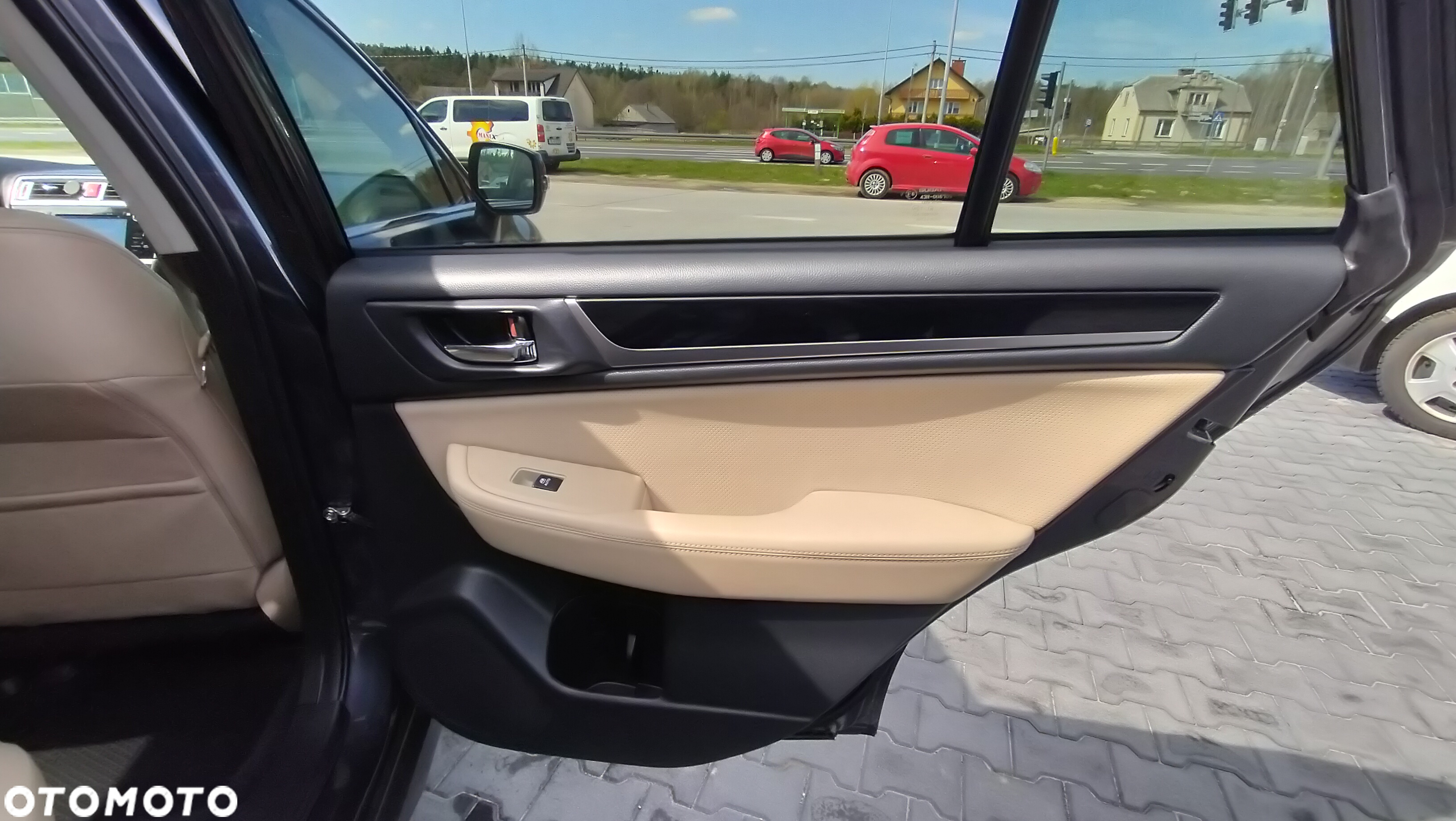 Subaru Outback 2.0D Exclusive Lineartronic - 34