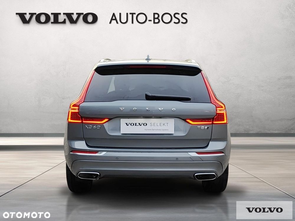 Volvo XC 60 - 4