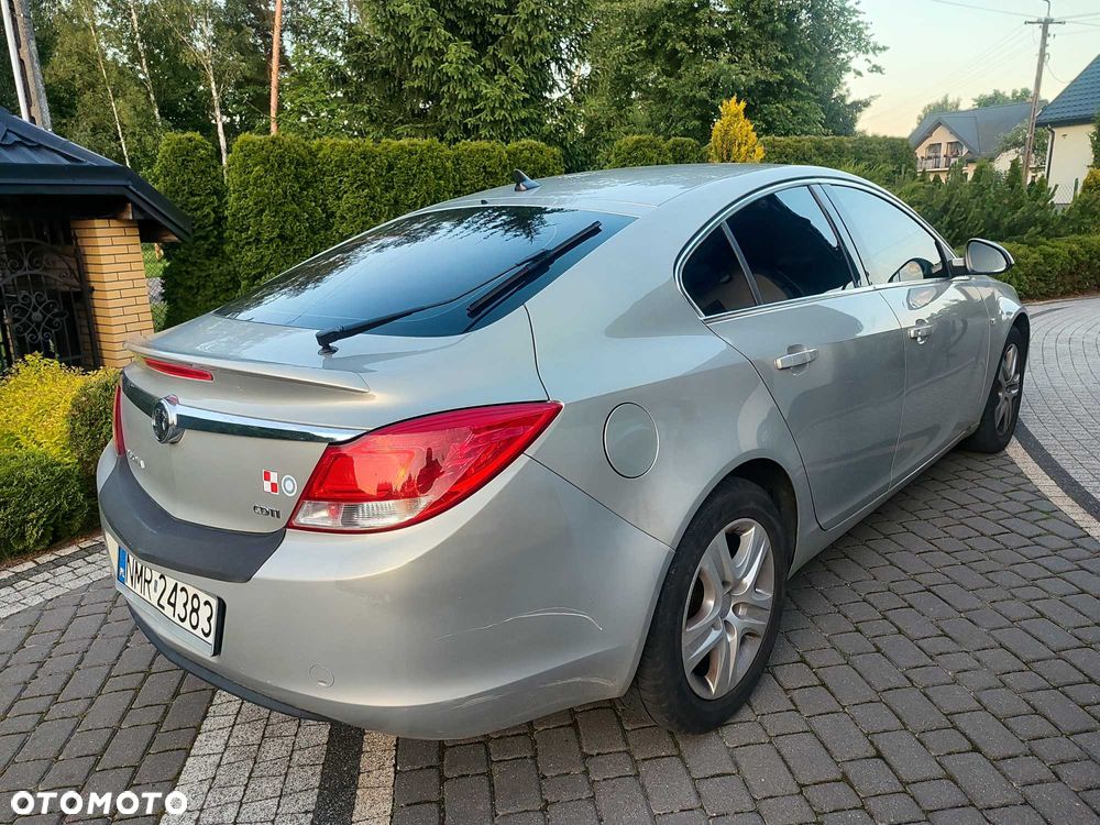 Opel Insignia - 4