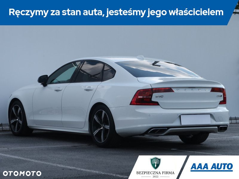 Volvo S90 - 5