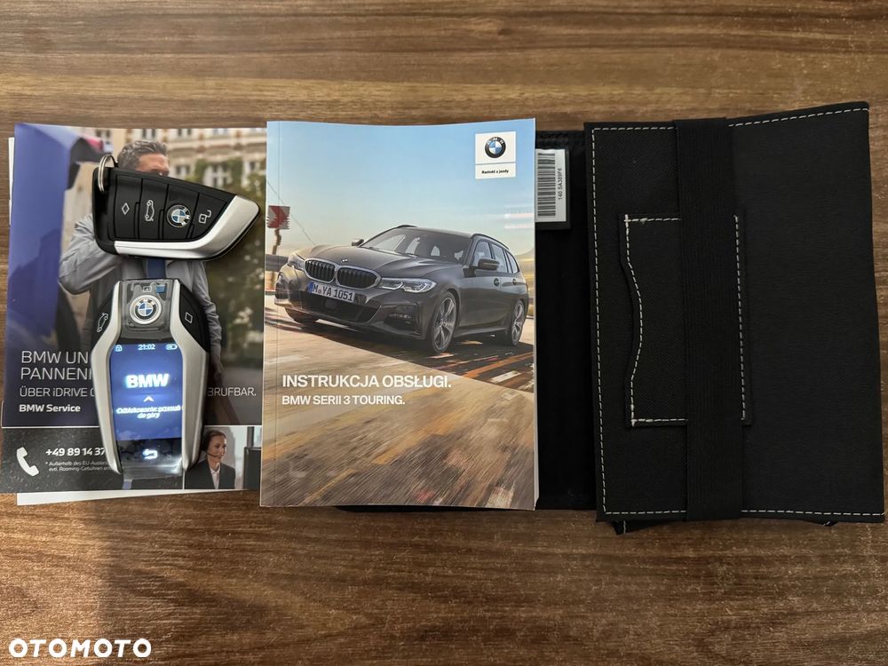 BMW Seria 3 320d Luxury Line sport - 17