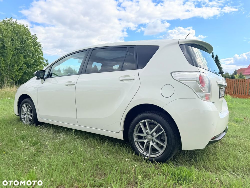 Toyota Verso 1.8 5-Sitzer Skyview Edition - 36