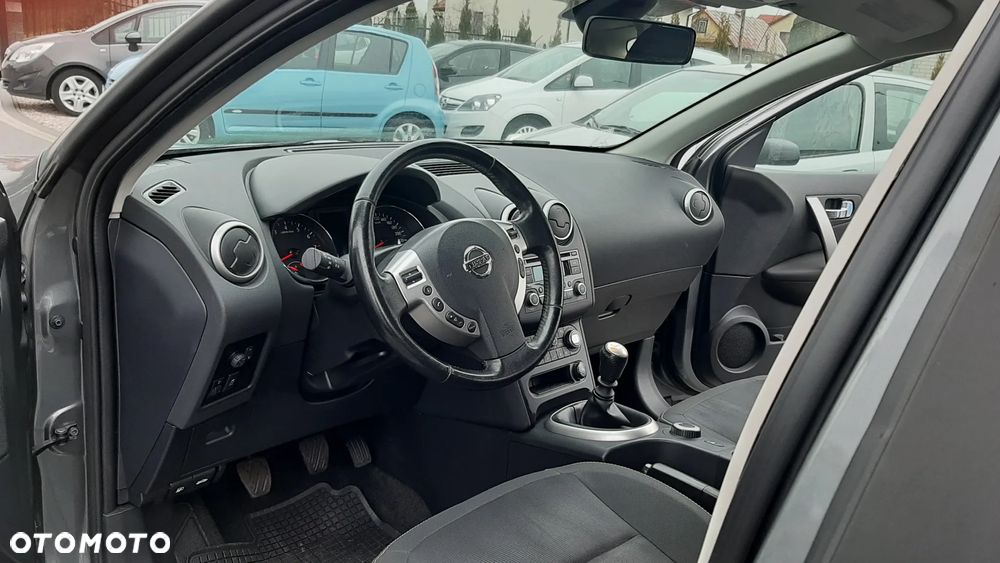 Nissan Qashqai - 8