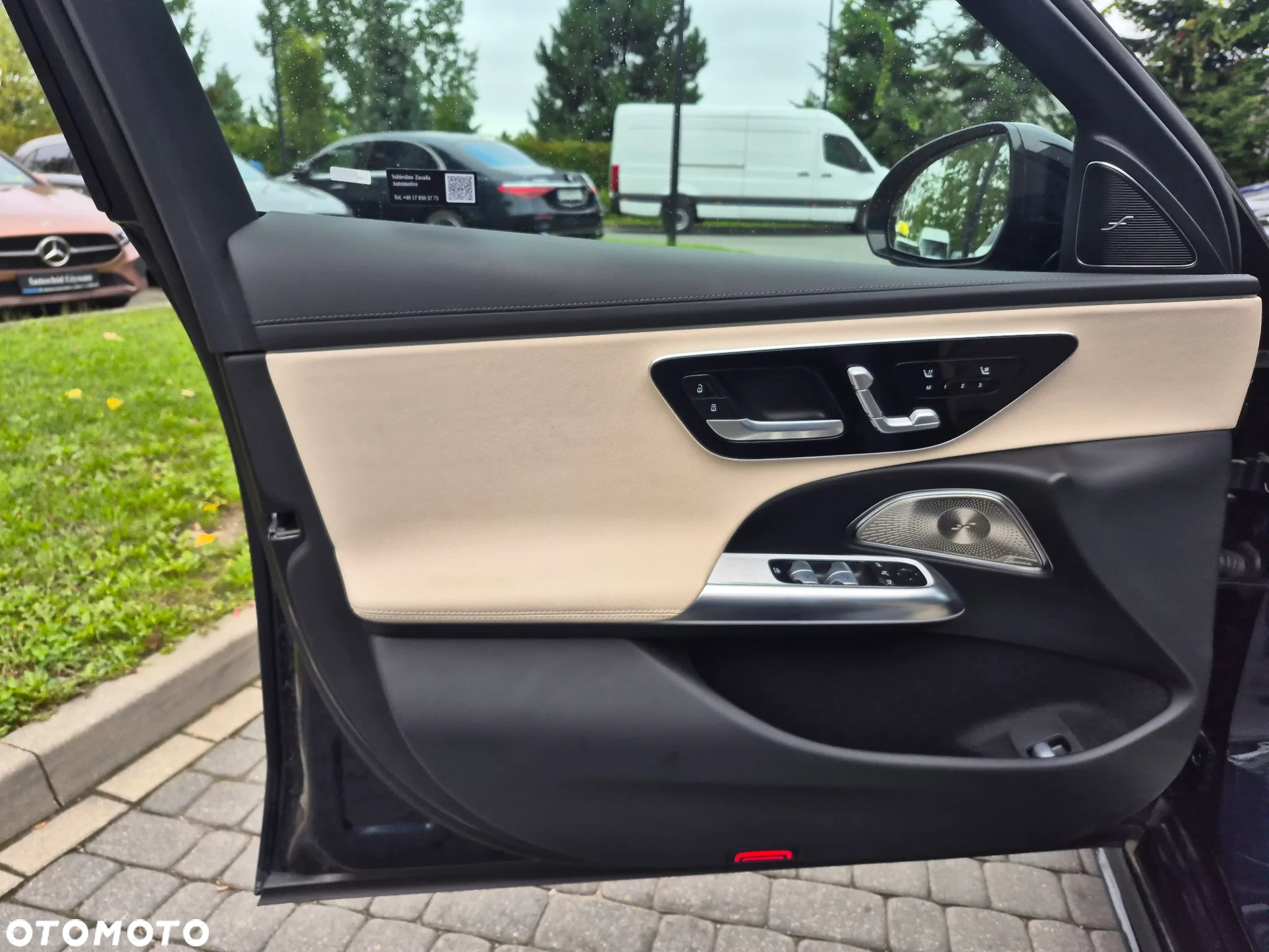 Mercedes-Benz Klasa E 220 d mHEV 4-Matic AMG 9G-Tronic - 15
