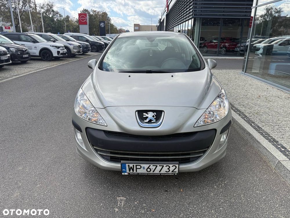 Peugeot 308 - 3