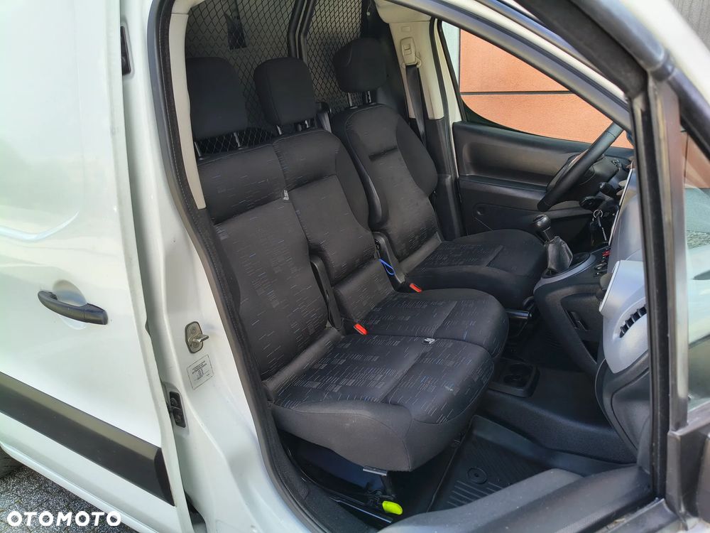 Citroën BERLINGO 1.6 HDI (90KM) 5-BIEGÓW (L1H1) KLIMA WEBASTO STAN IDEALNY 100% BEZWYPADKOWY SERWIS KM NIE MA RDZY - 11