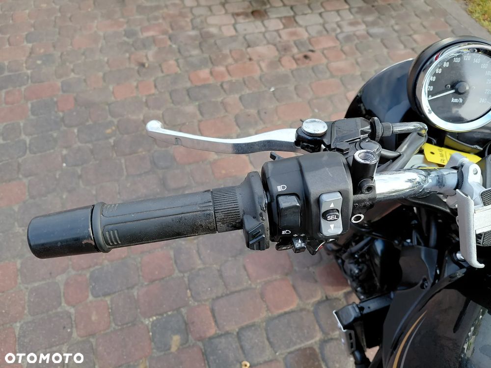 Kawasaki Z 900 - 25