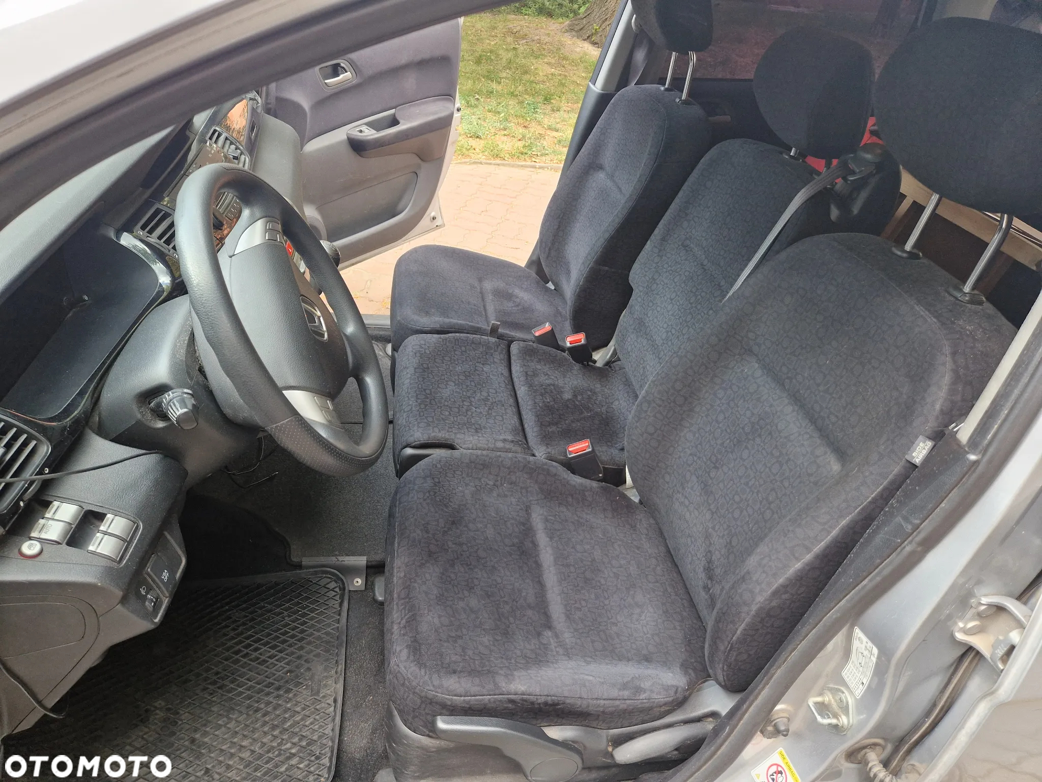 Honda FR-V 2.0 Comfort - 10